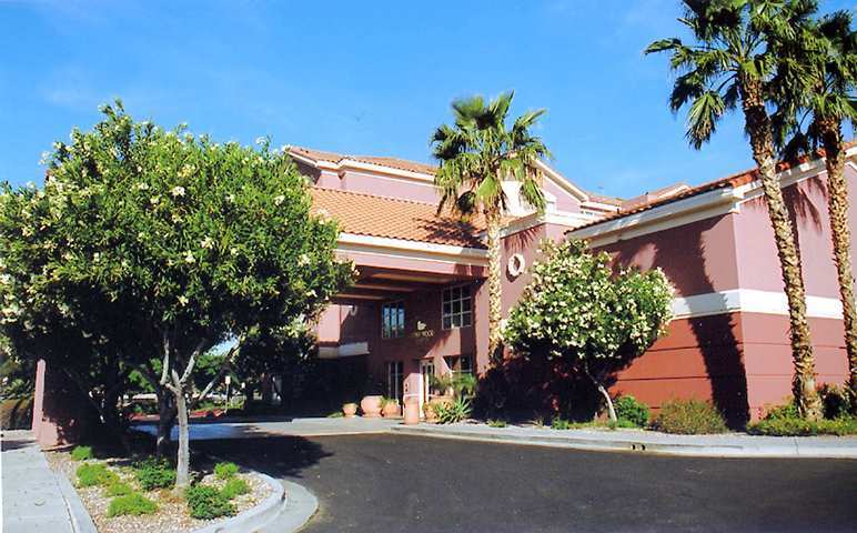 Mainstay Suites Phoenix North Exterior photo